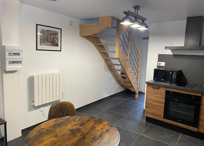 Cafe De La Liberte Ferienhaus *